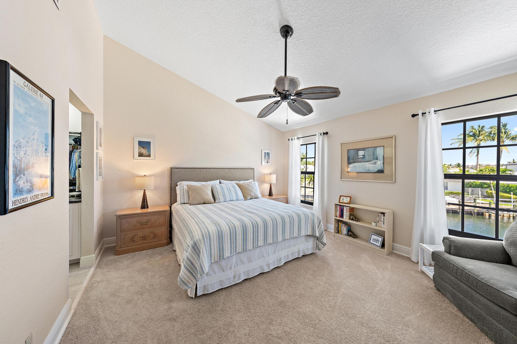 MARINERS COVE 1 - Residential