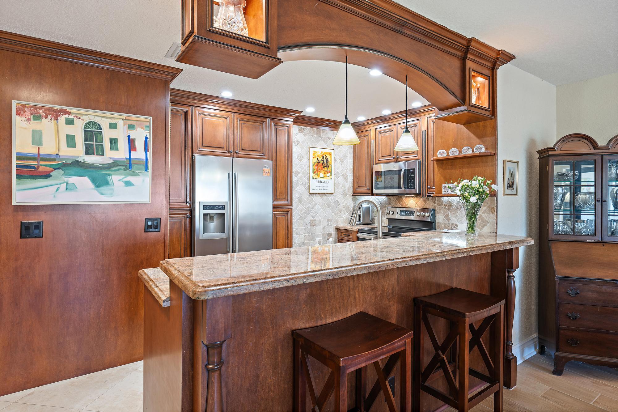 MARINERS COVE 1 - Residential