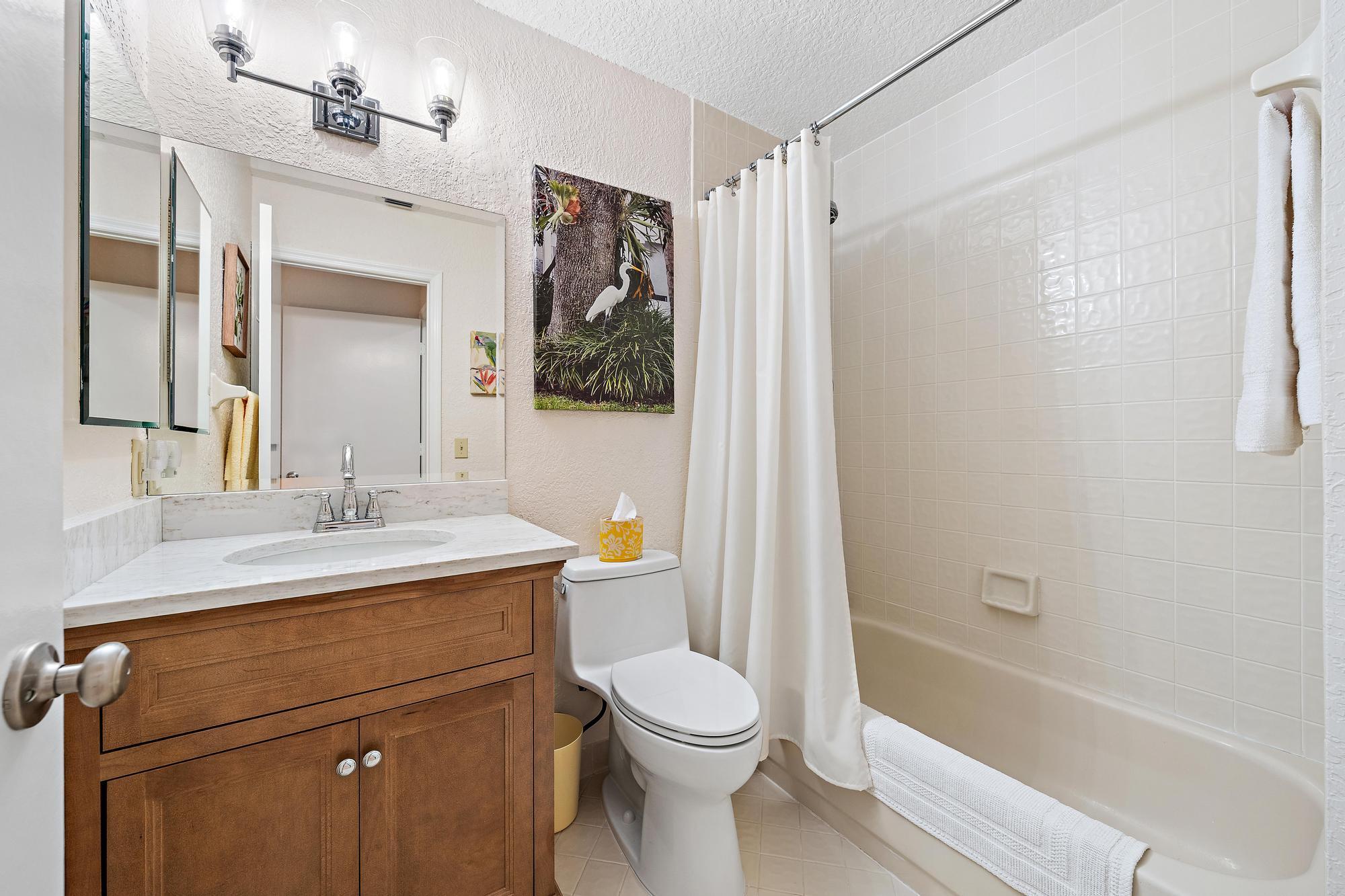 MARINERS COVE 1 - Residential