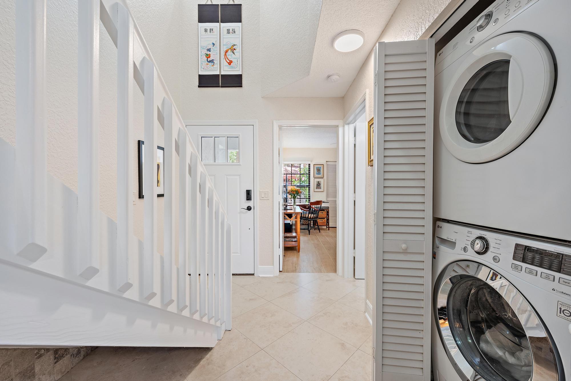 MARINERS COVE 1 - Residential