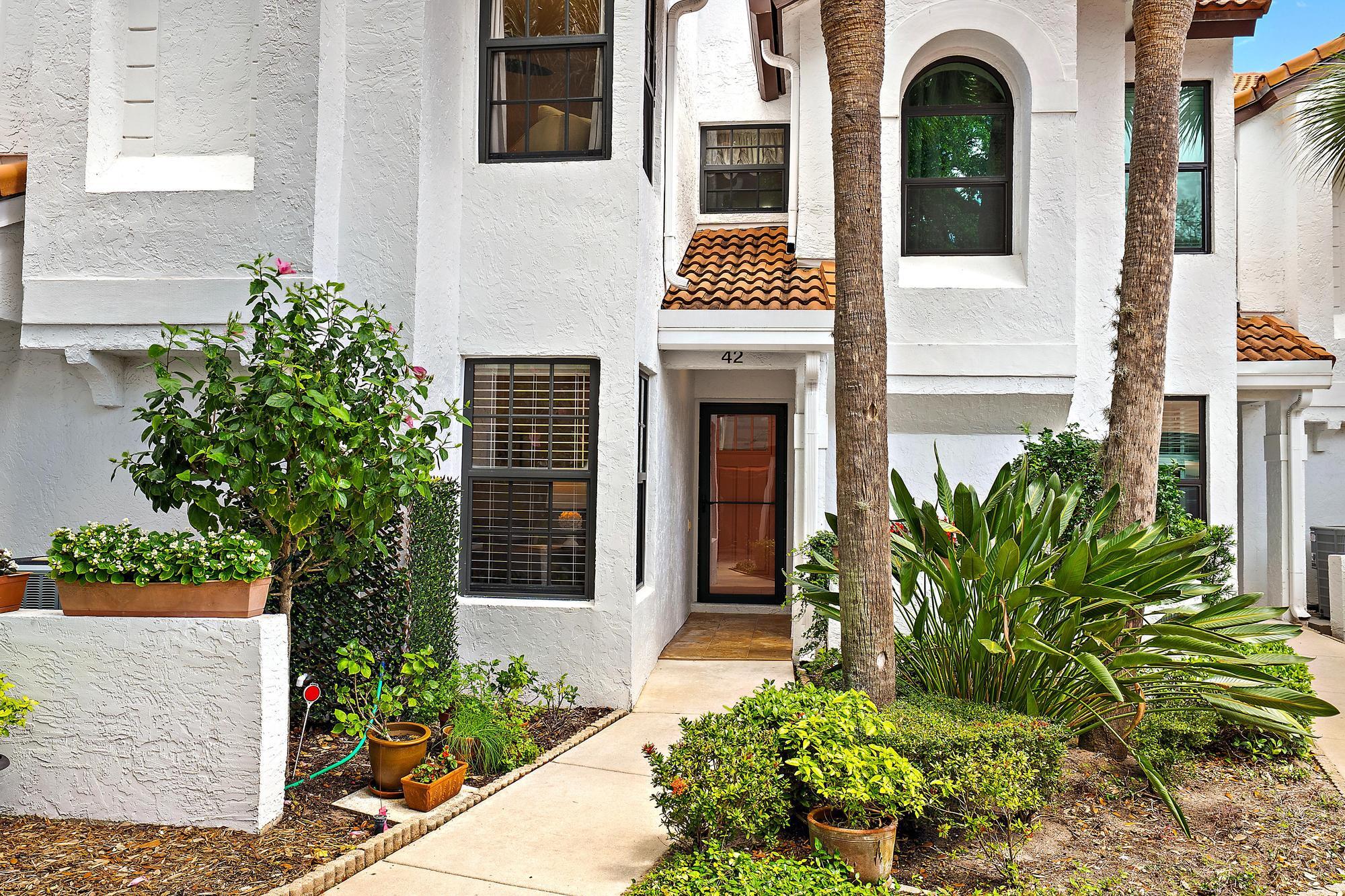 MARINERS COVE 1 - Residential