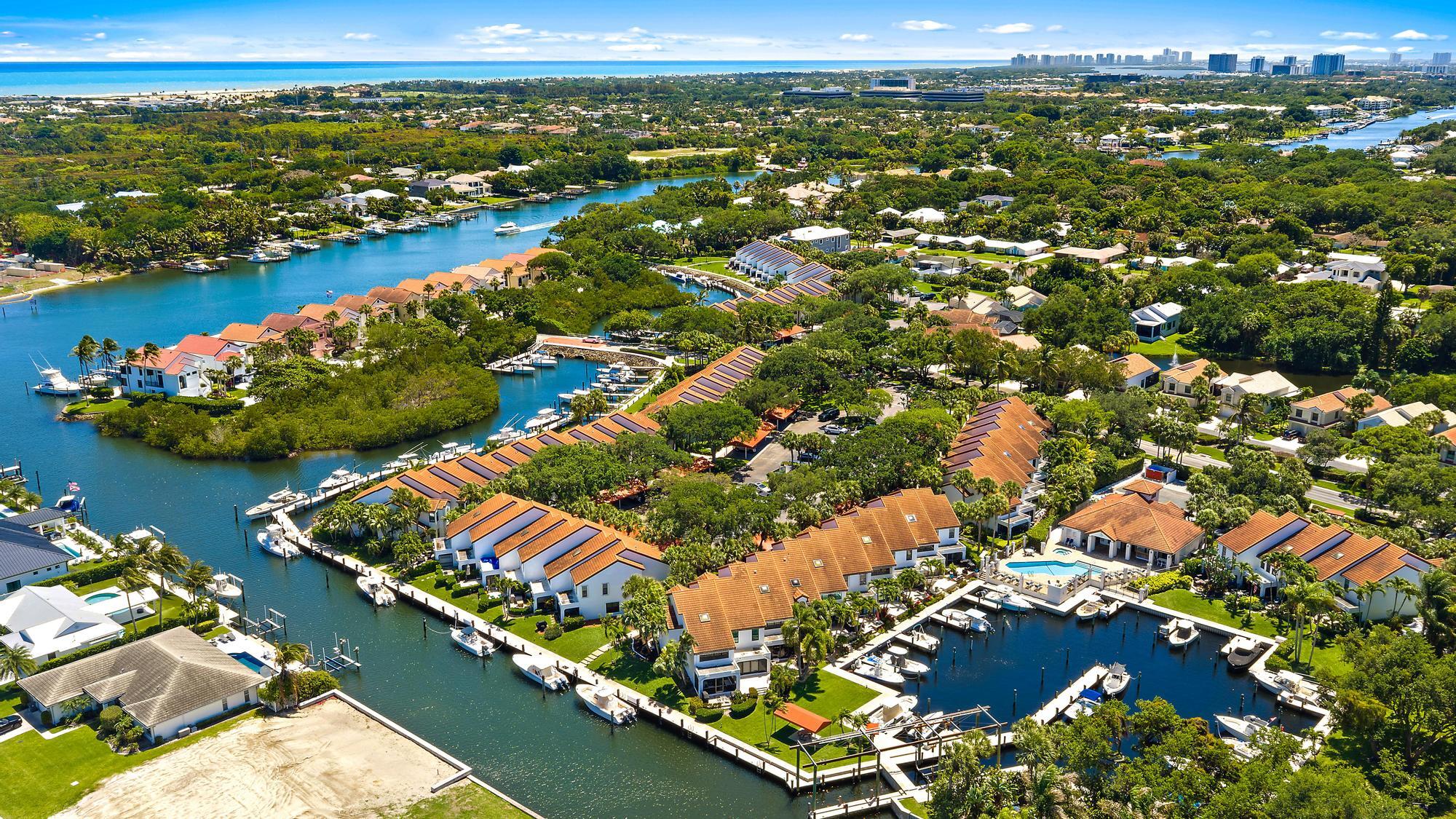 MARINERS COVE 1 - Residential