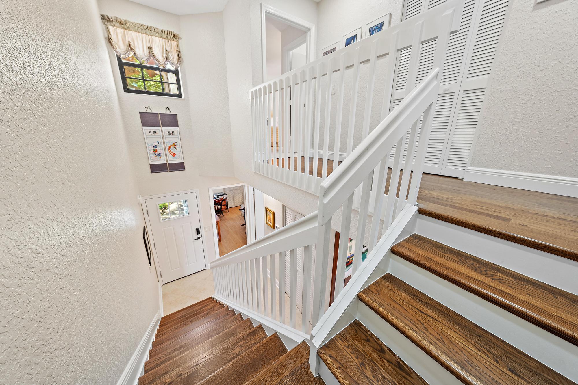 MARINERS COVE 1 - Residential