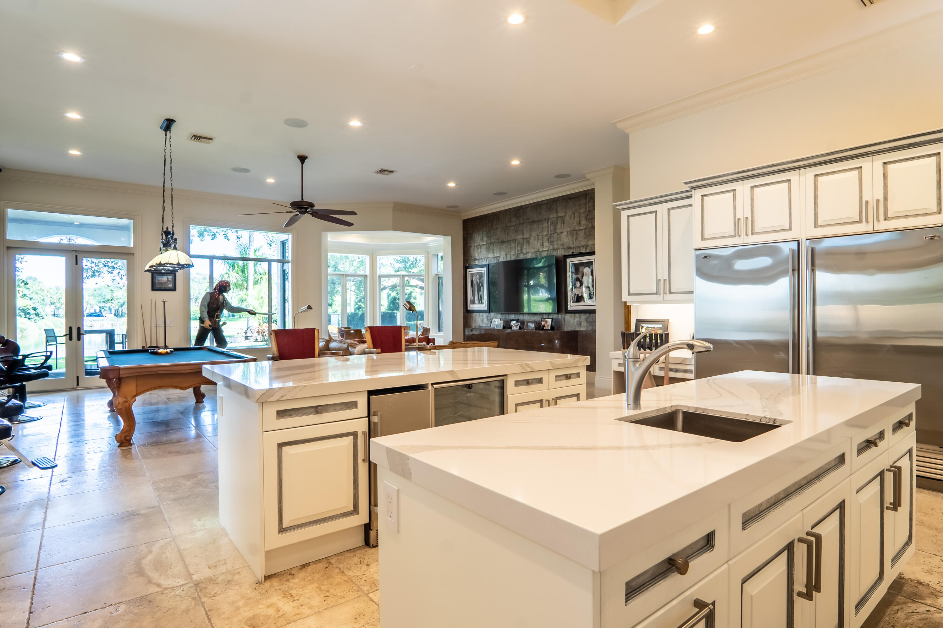 FOXE CHASE - Residential