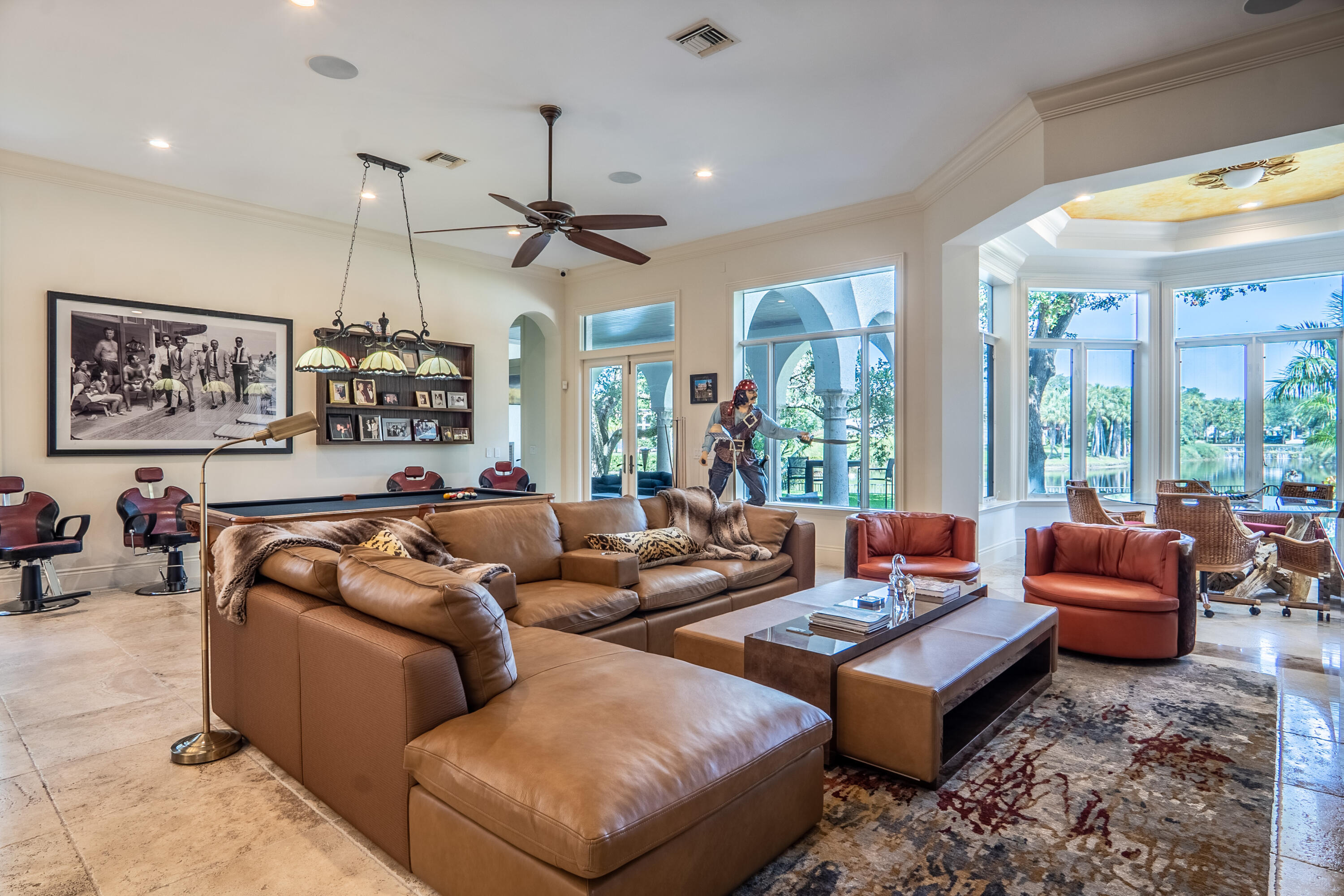 FOXE CHASE - Residential