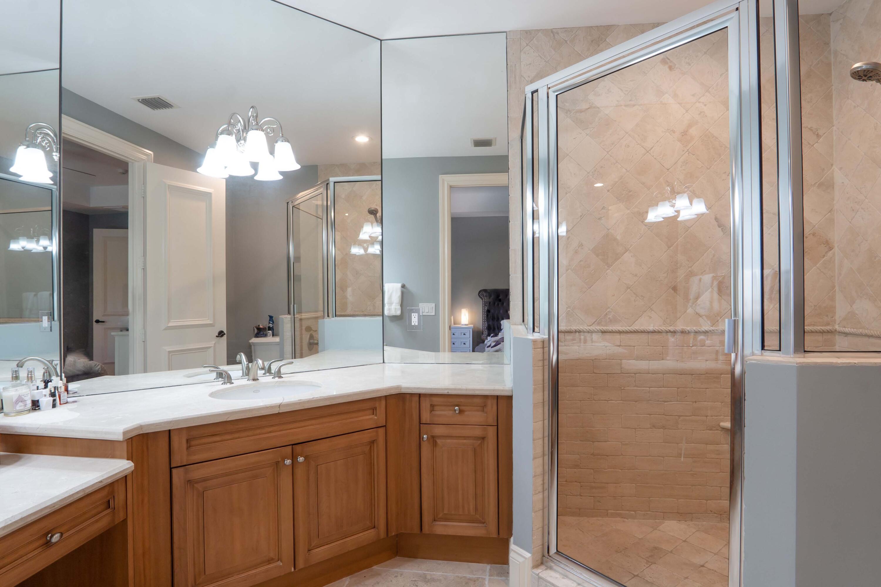 FOXE CHASE - Residential