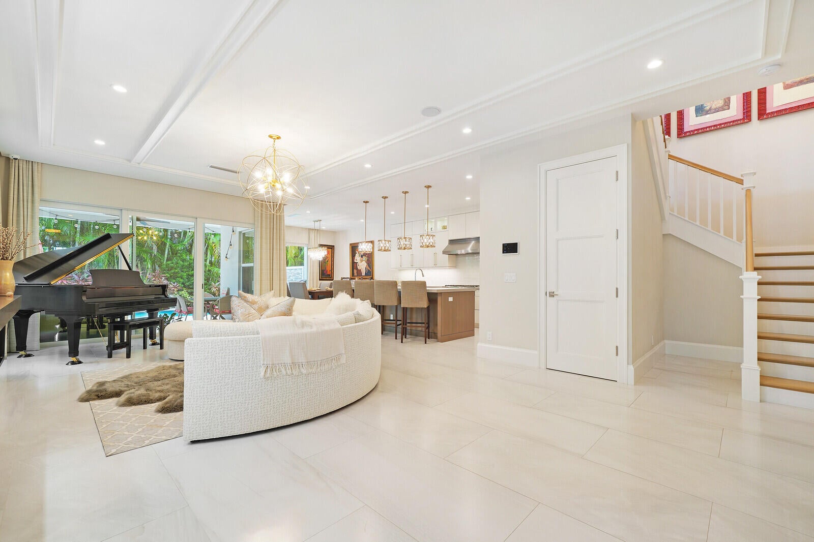 Properties | Stephanie Kaufman 436 NE WAVECREST Way