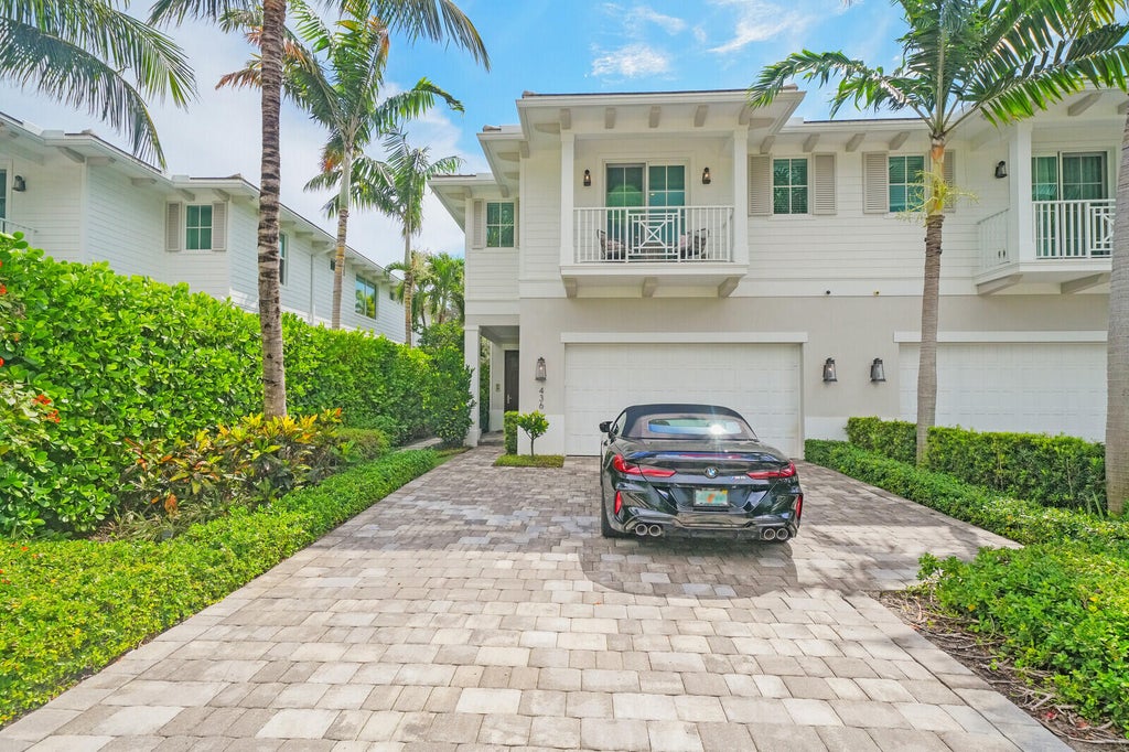 Photo of 436 NE WAVECREST Way, Boca Raton, FL 33432 (MLS # B26074251)