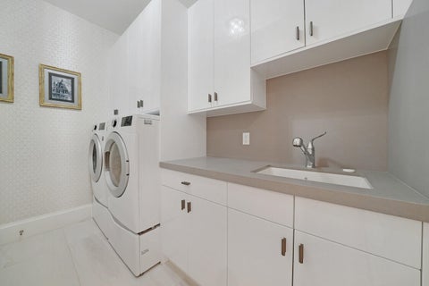 Tiny photo for 436 NE WAVECREST Way, Boca Raton, FL 33432 (MLS # B26074251)