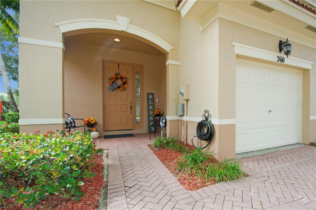 Seminole Lakes - Residential