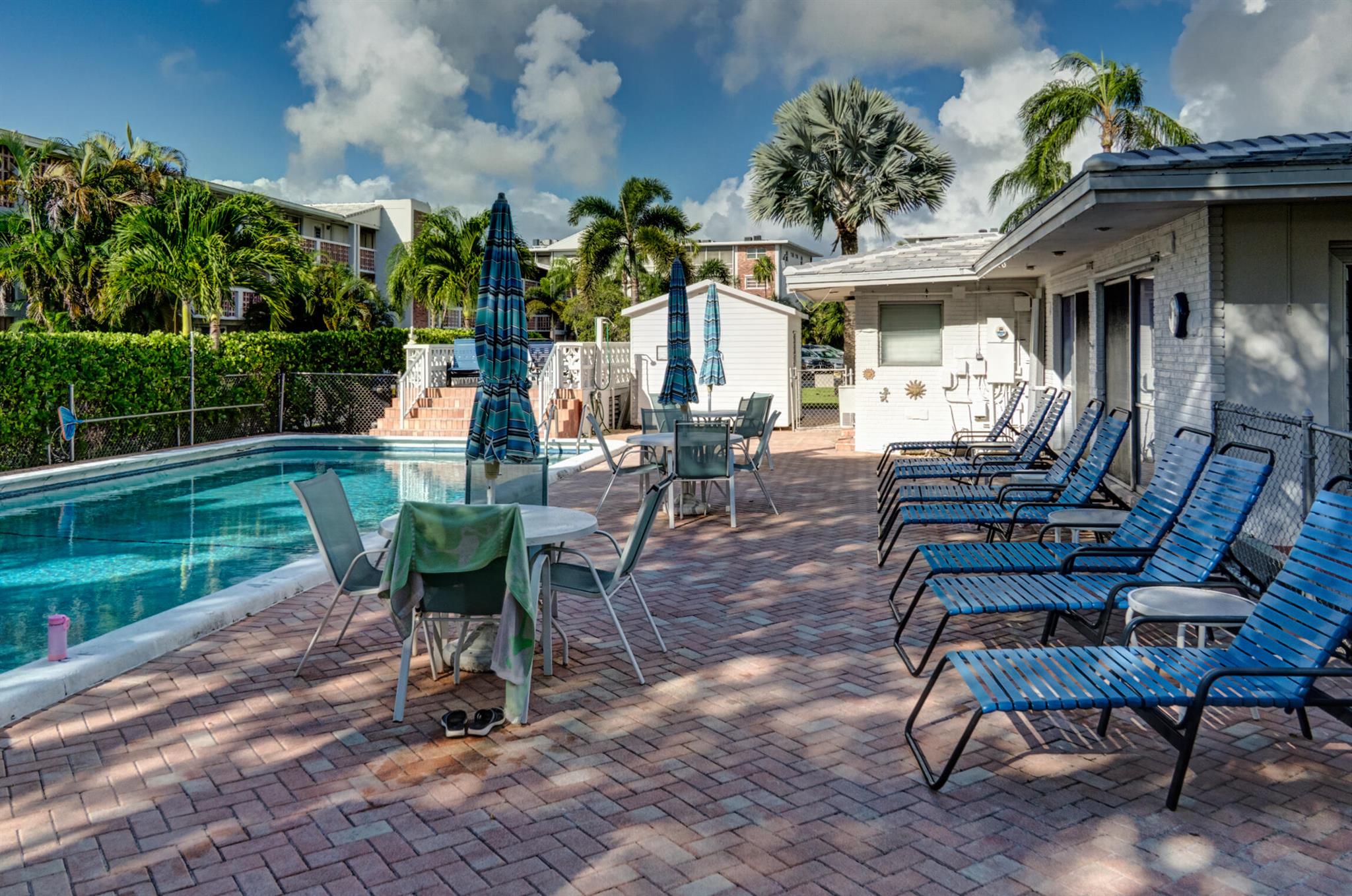 PALM ROYAL APTS INC CONDO - Residential