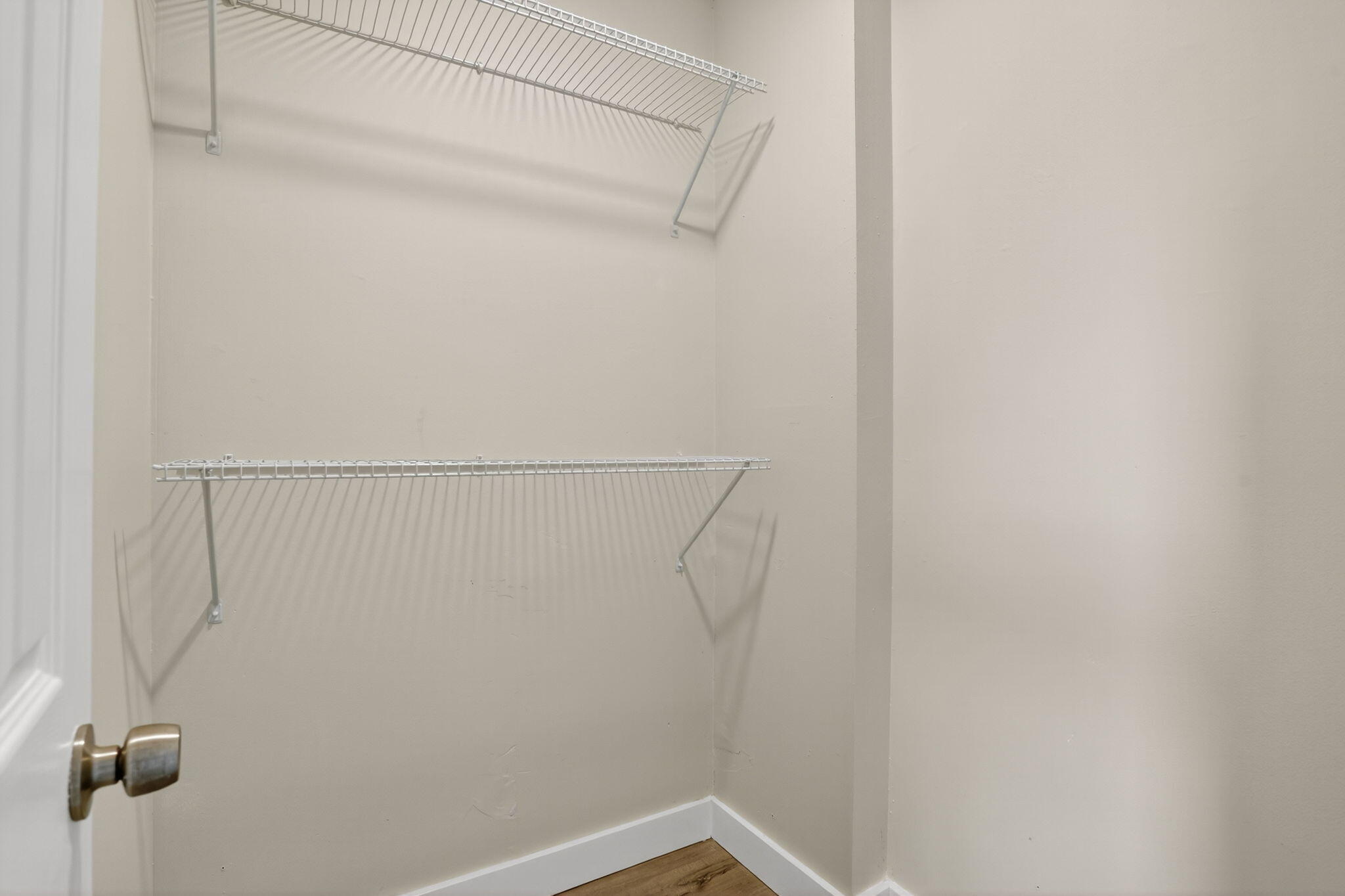 LEISURE SHORES CONDO - Residential