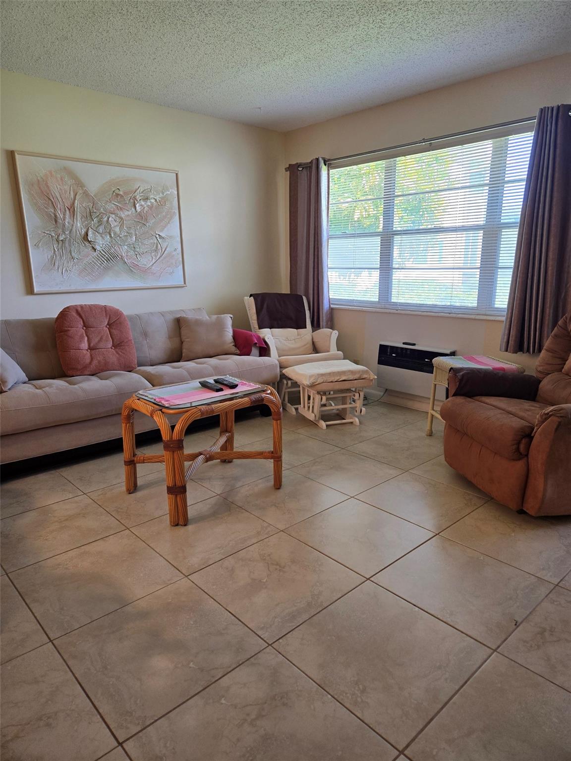 Nice 1 bedroom, 1 baths condo on the first floor. This condo comes fully furnished . Very well maintained condo. Tiles throughout the entire condo . Enclosed Florida room ; ready to move in. Super location, close to the pool and clubhouse . Parking in front of condo. Amenities include club house, large swimming pools, theater, tennis, free transportation and much more.55+ community.