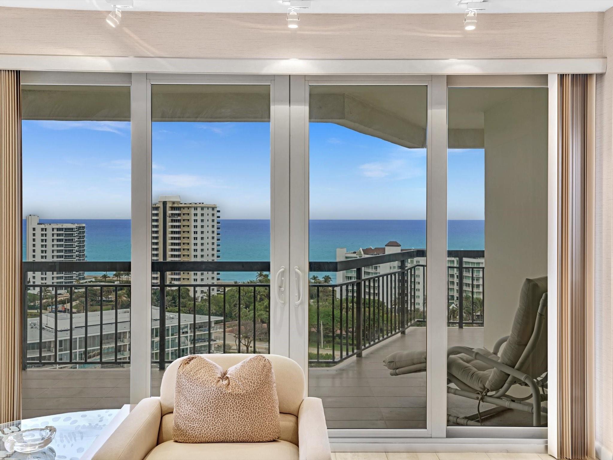 CARLTON - Residential