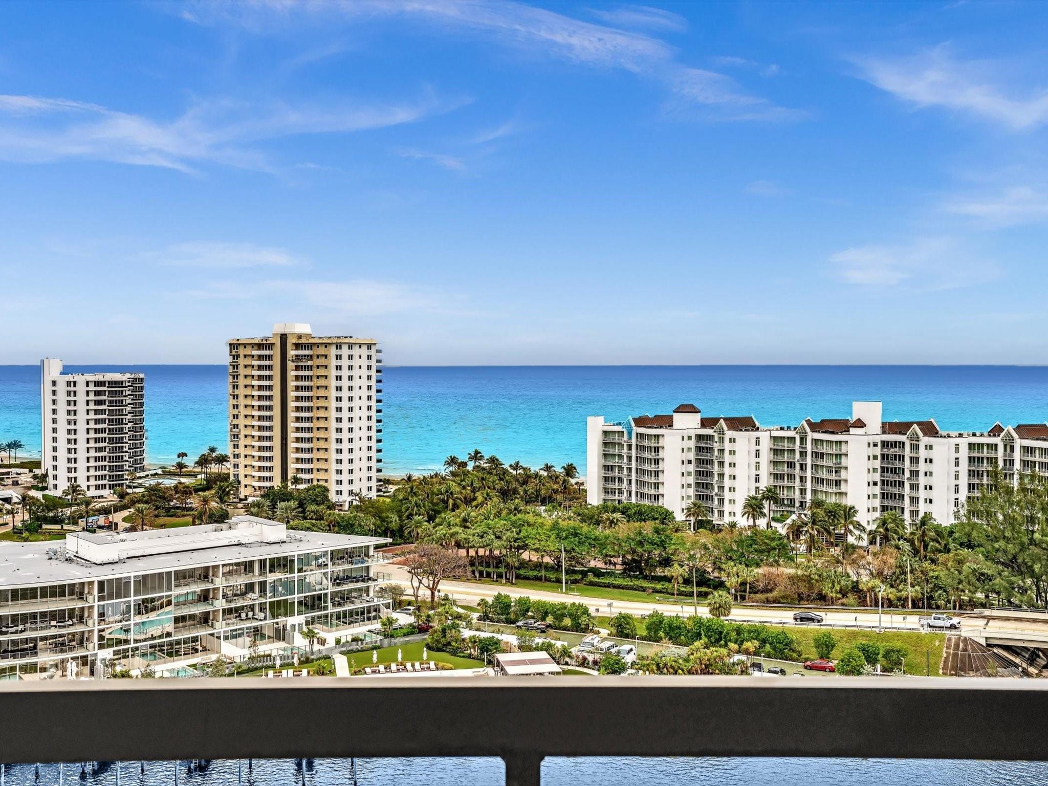 CARLTON - Residential