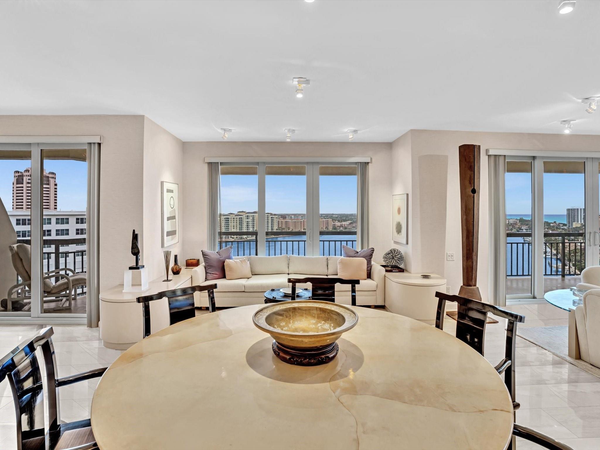 CARLTON - Residential