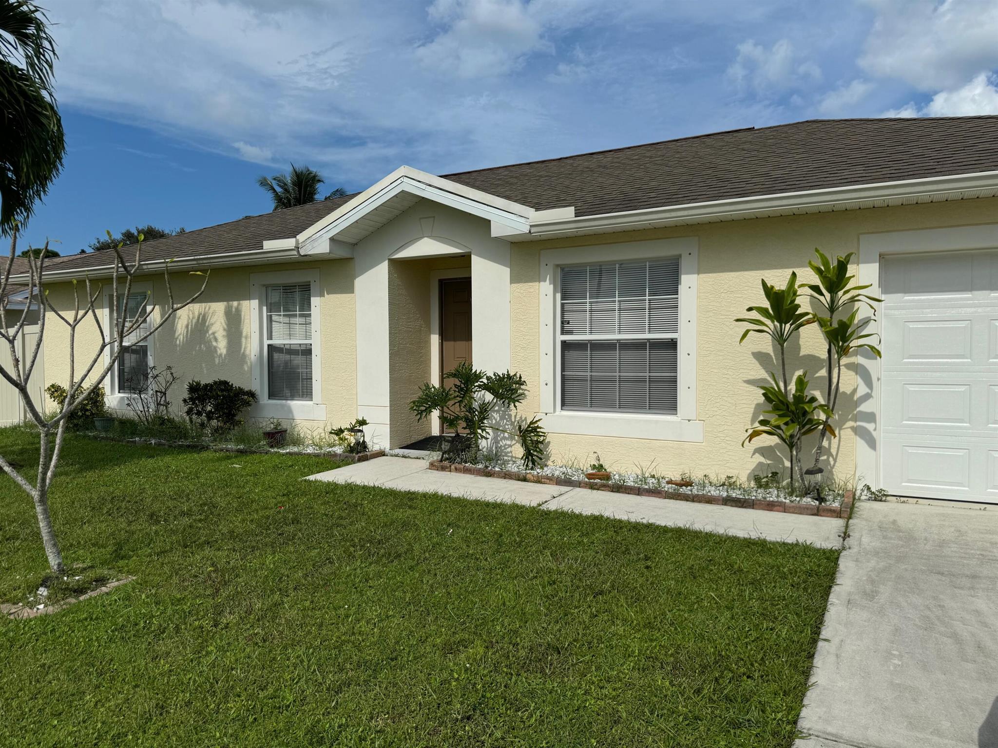 PORT ST LUCIE SECTION 30 - Residential
