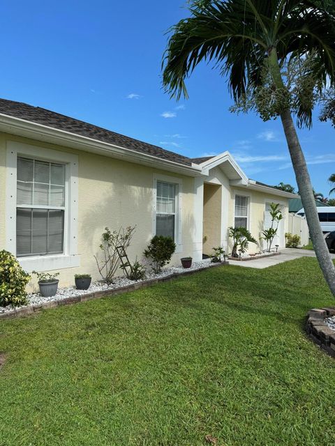 A home in Port St Lucie