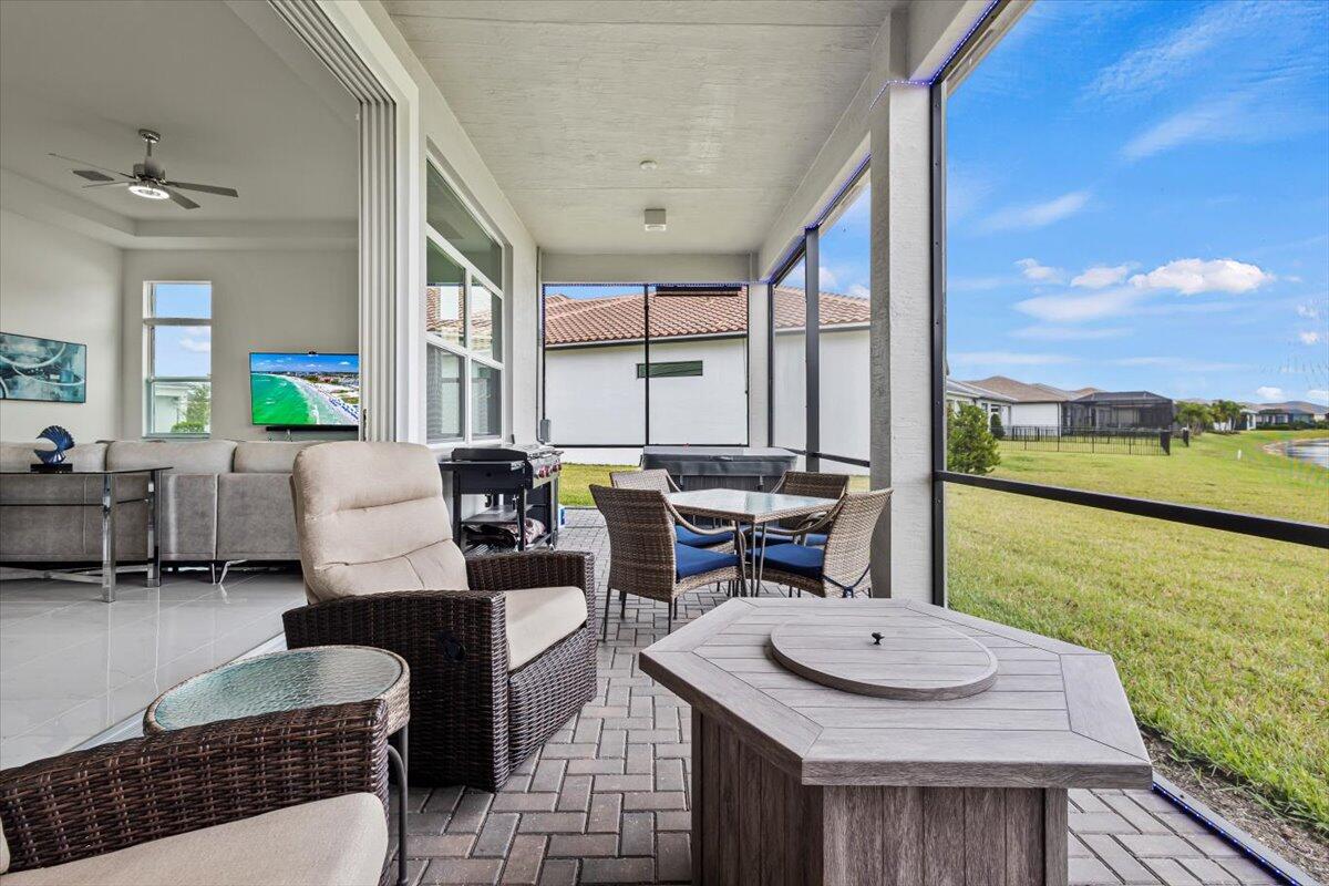 VERANO SOUTH PUD 1 - POD D - PLAT NO. 4 - REPLAT N - Residential