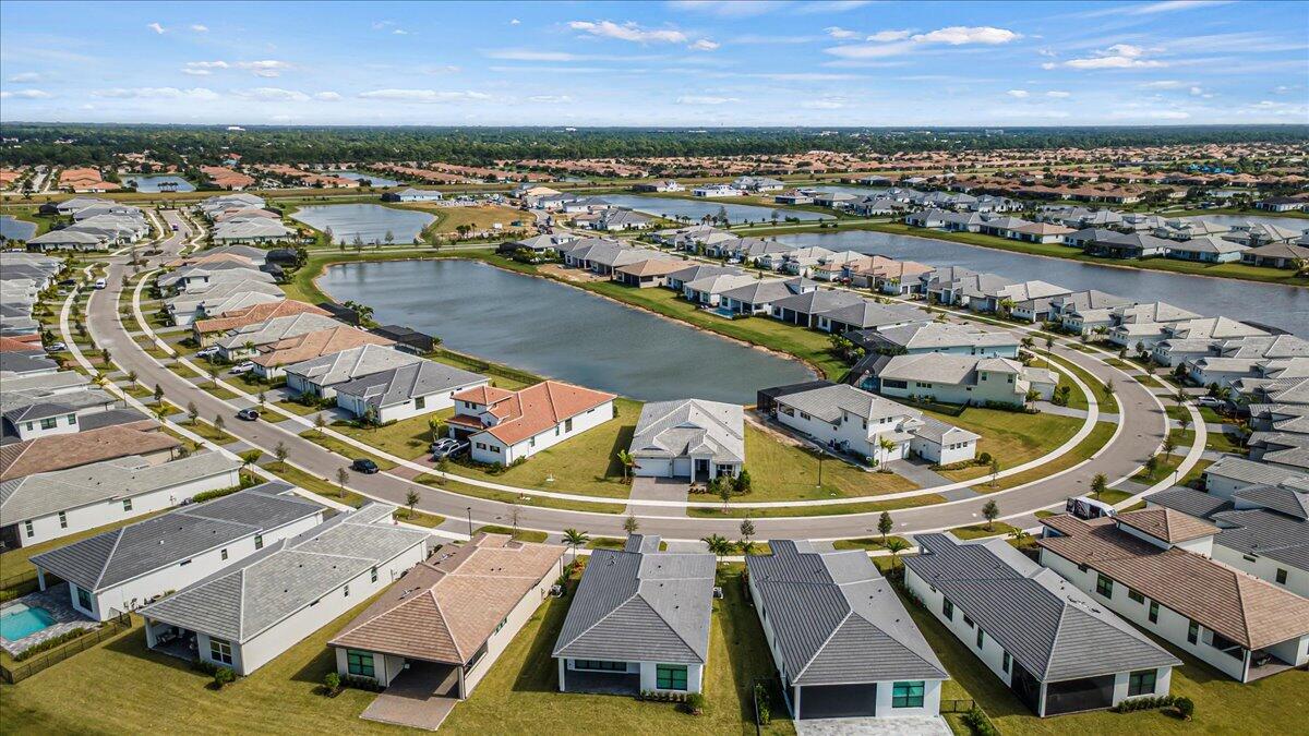 VERANO SOUTH PUD 1 - POD D - PLAT NO. 4 - REPLAT N - Residential