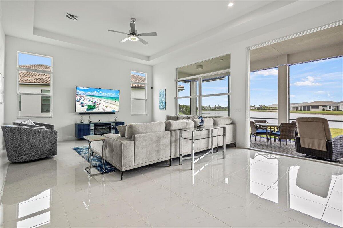 VERANO SOUTH PUD 1 - POD D - PLAT NO. 4 - REPLAT N - Residential