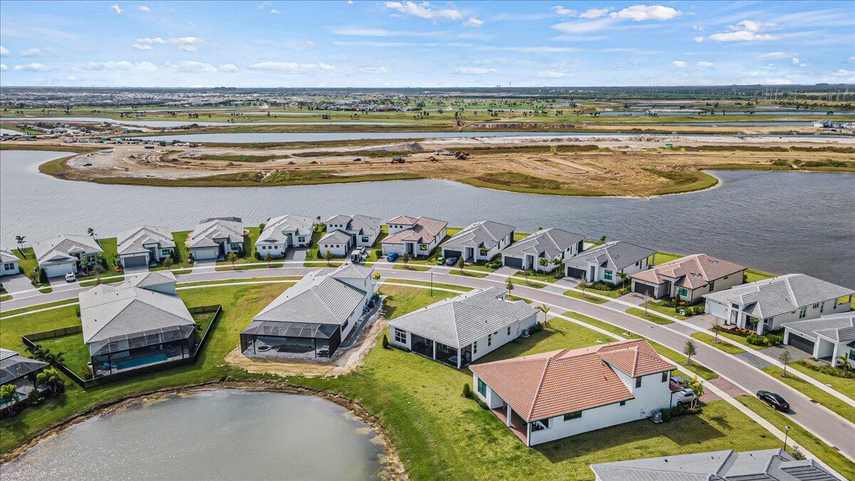 VERANO SOUTH PUD 1 - POD D - PLAT NO. 4 - REPLAT N - Residential