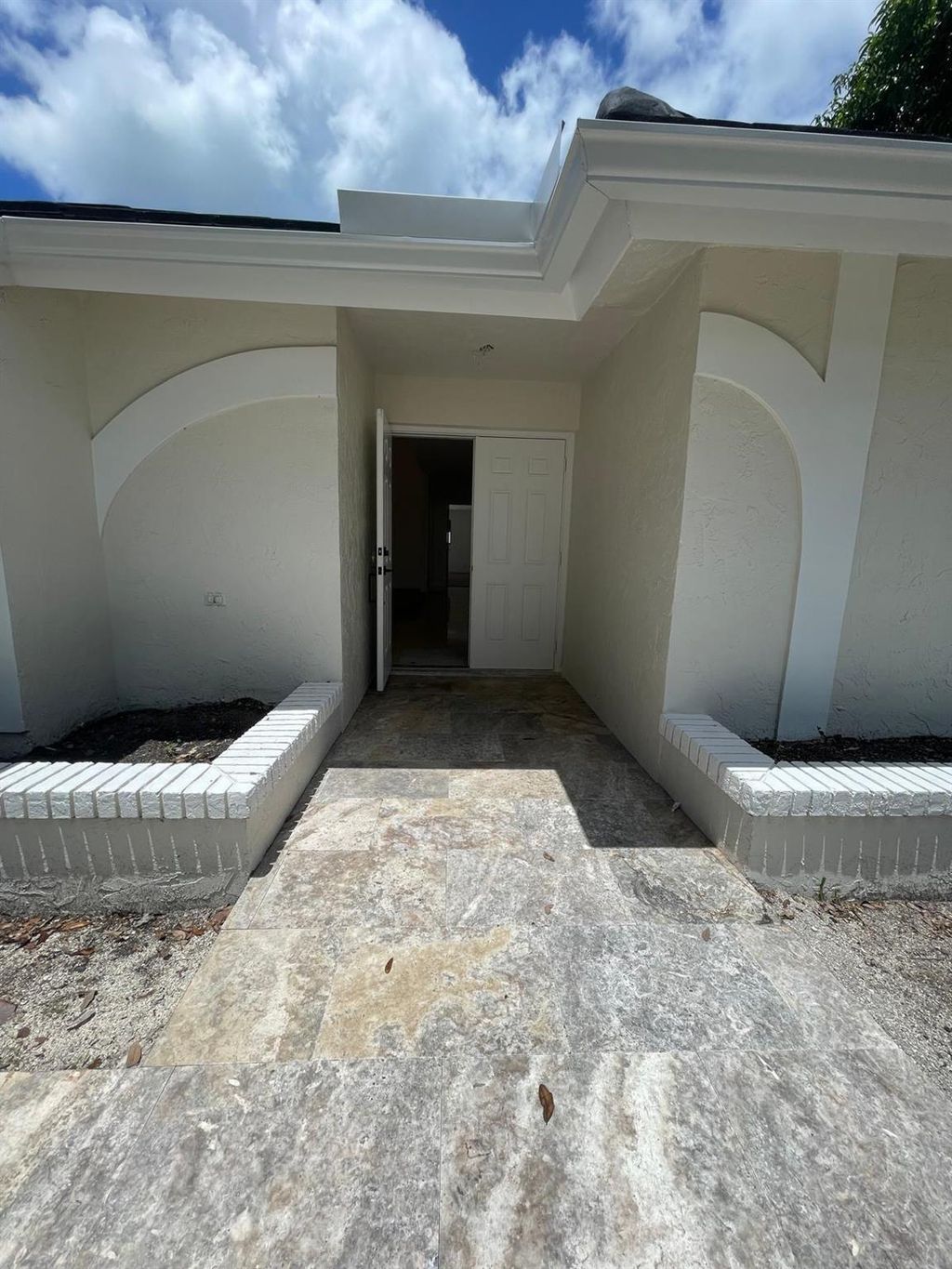 Photo of 22183 Larkspur Trail, Boca Raton, FL 33433 (MLS # R11001482)