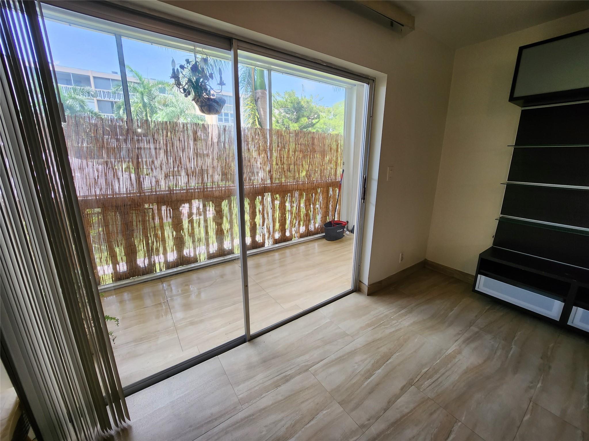 Meadowbrook Towers Condo - Residential Lease