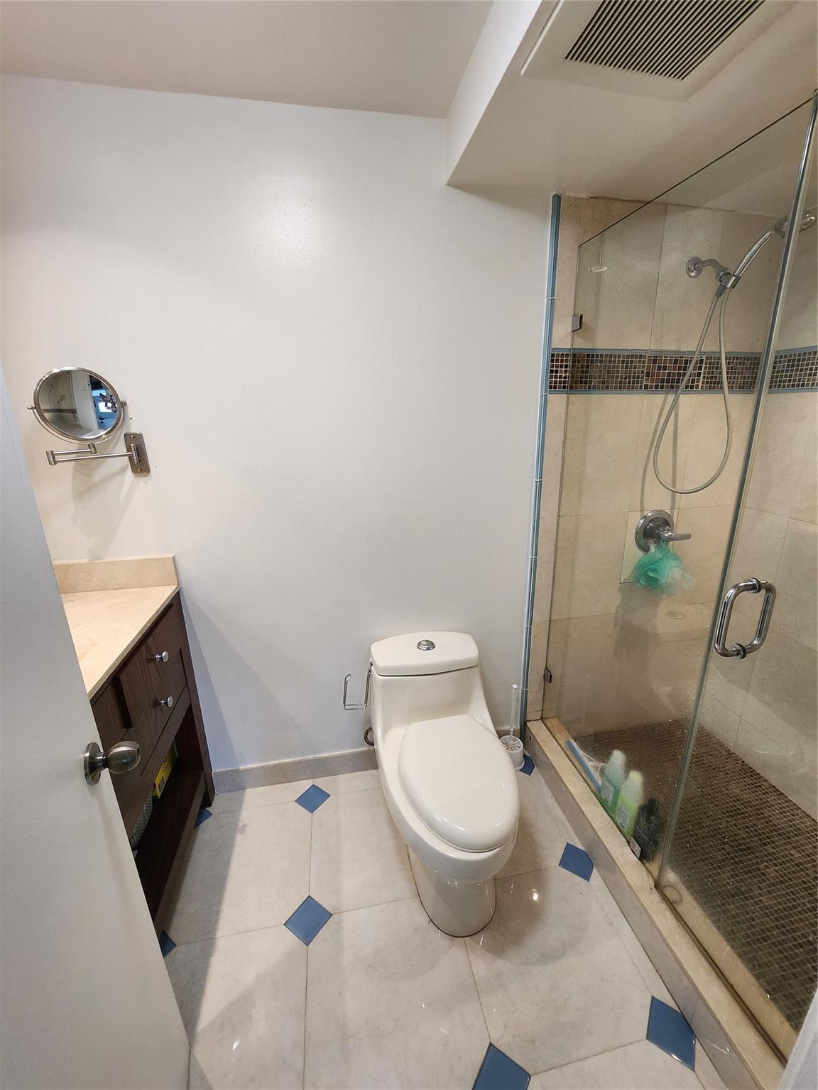 Meadowbrook Towers Condo - Residential Lease