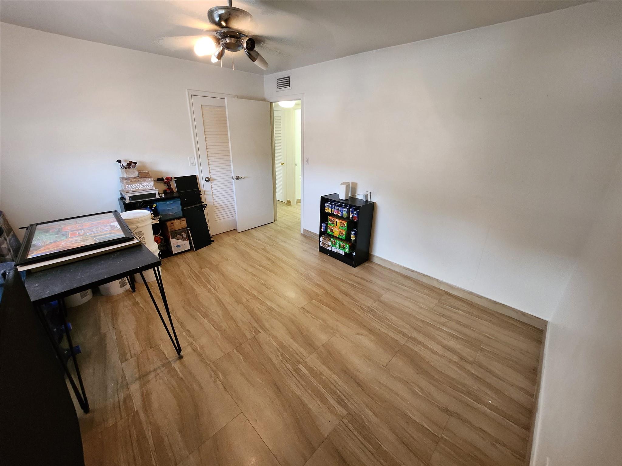 Meadowbrook Towers Condo - Residential Lease