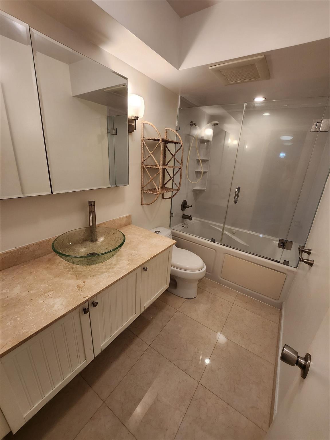 Meadowbrook Towers Condo - Residential Lease