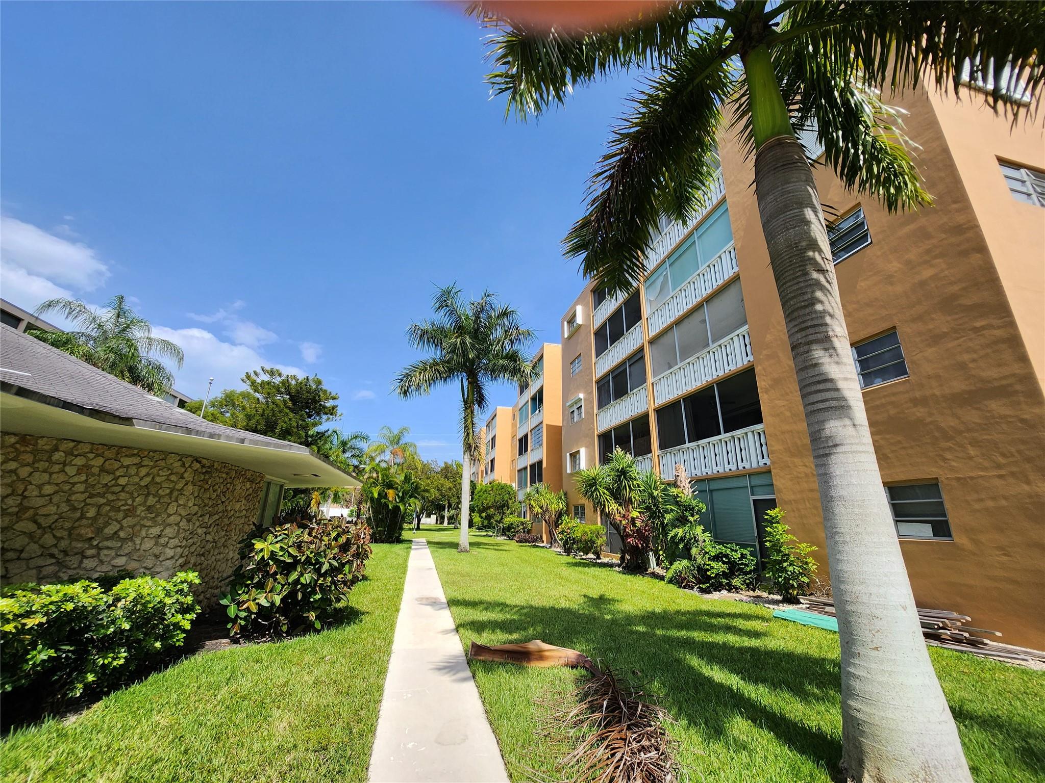 Meadowbrook Towers Condo - Residential Lease