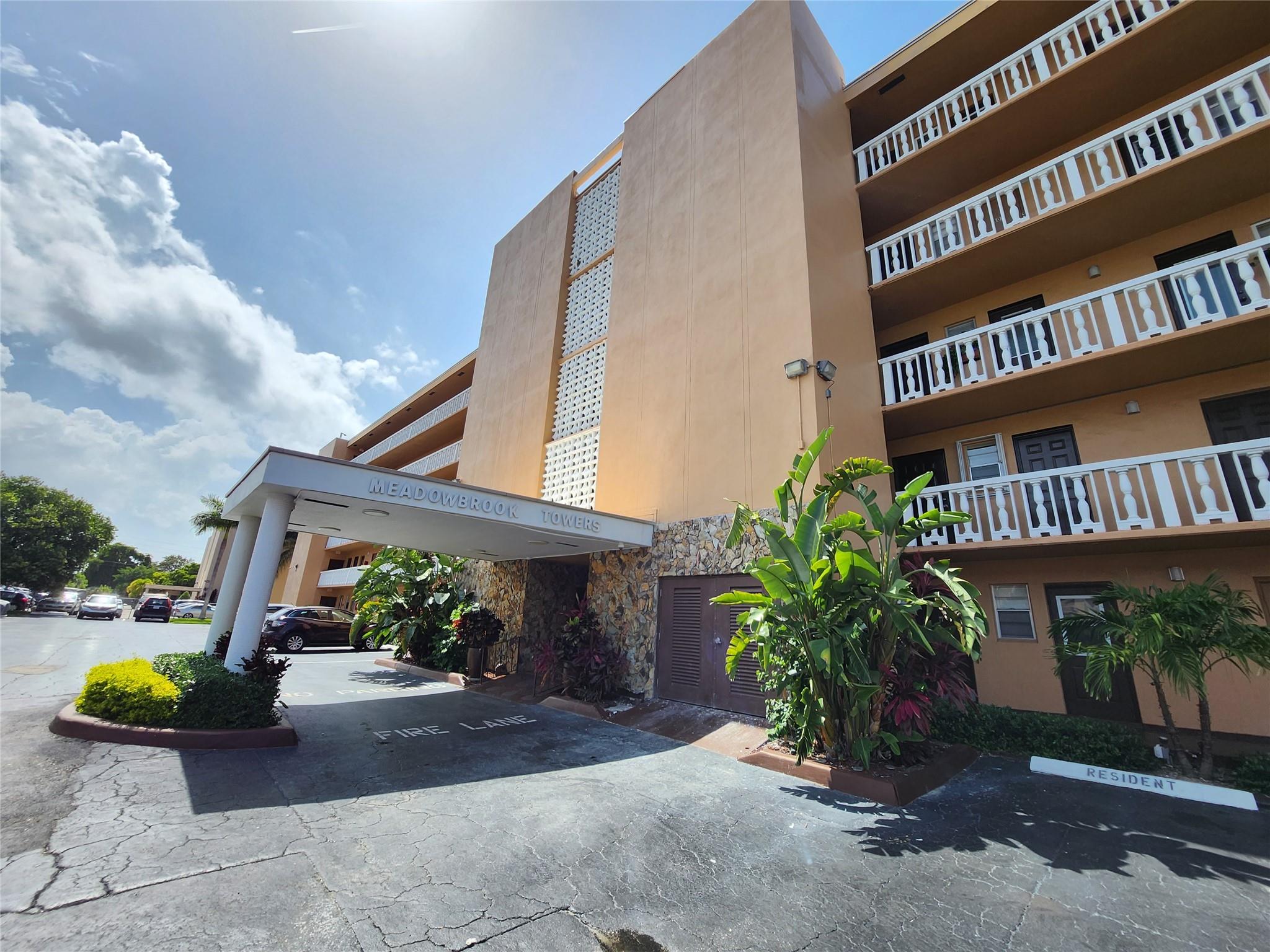 Meadowbrook Towers Condo - Residential Lease