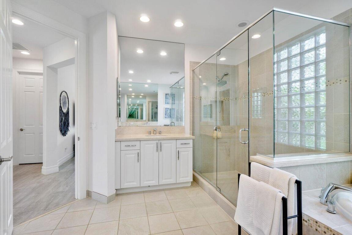 Seven Bridges - Residential