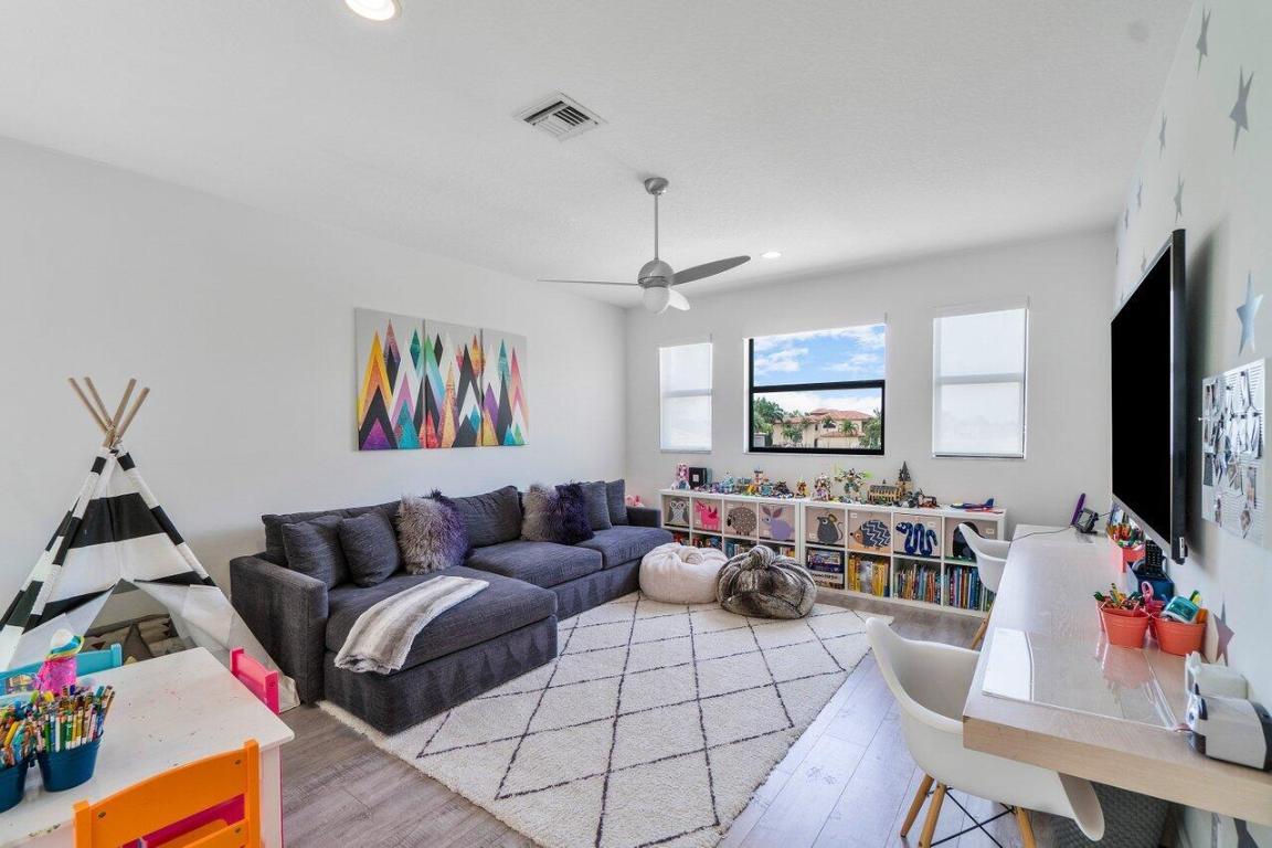 Seven Bridges - Residential