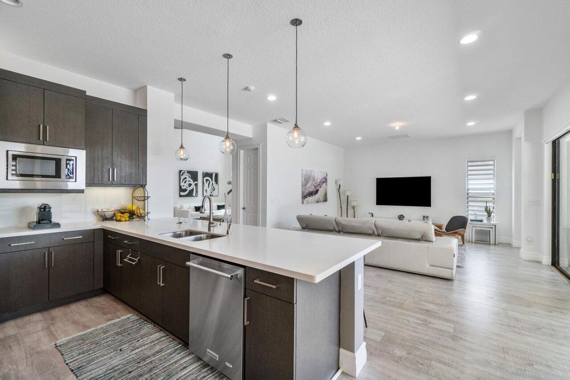 Seven Bridges - Residential