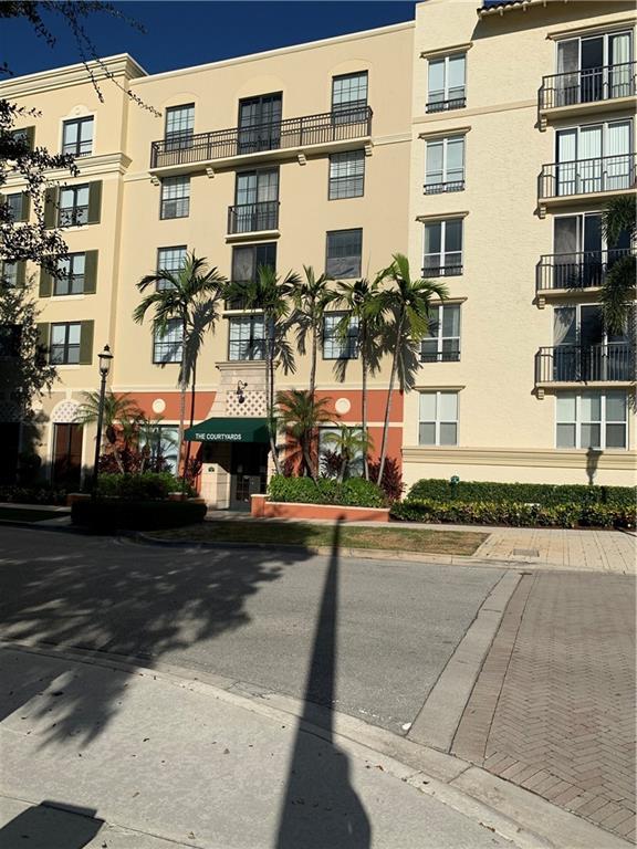 COURTYARDS IN CITYPLACE C - Residential