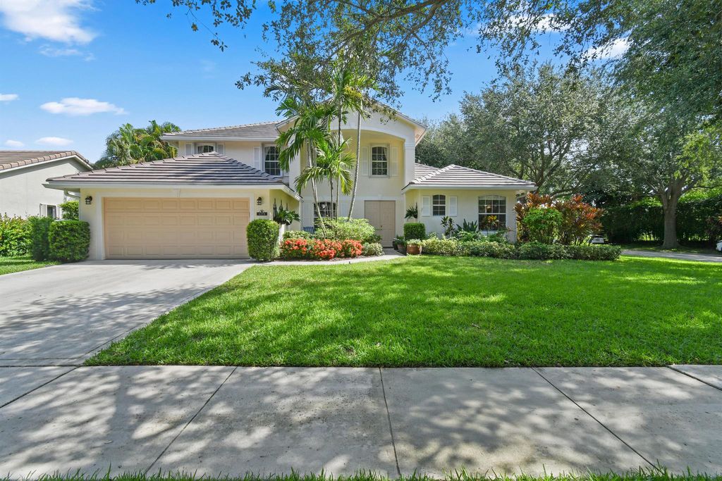 Photo of 1175 Egret Circle S, Jupiter, FL 33458 (MLS # R11106047)