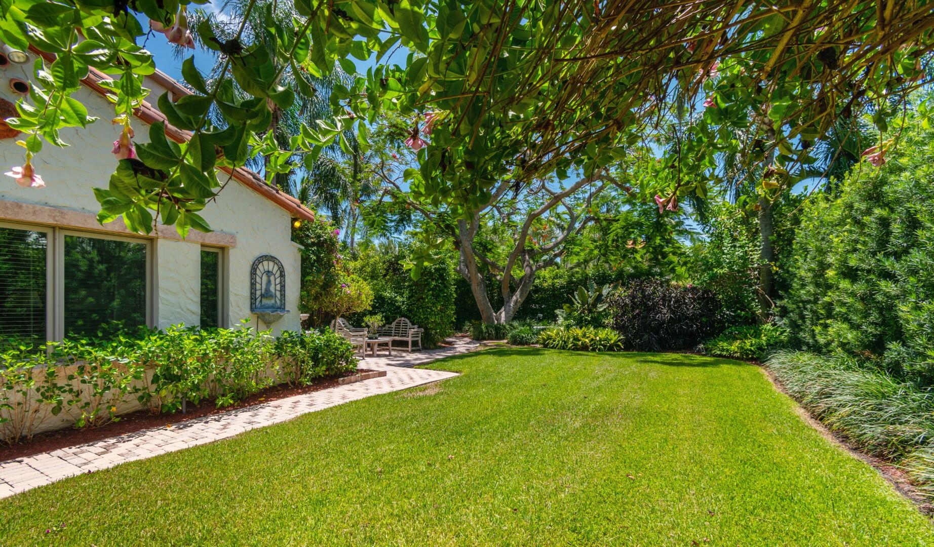 EL CID IN - Residential