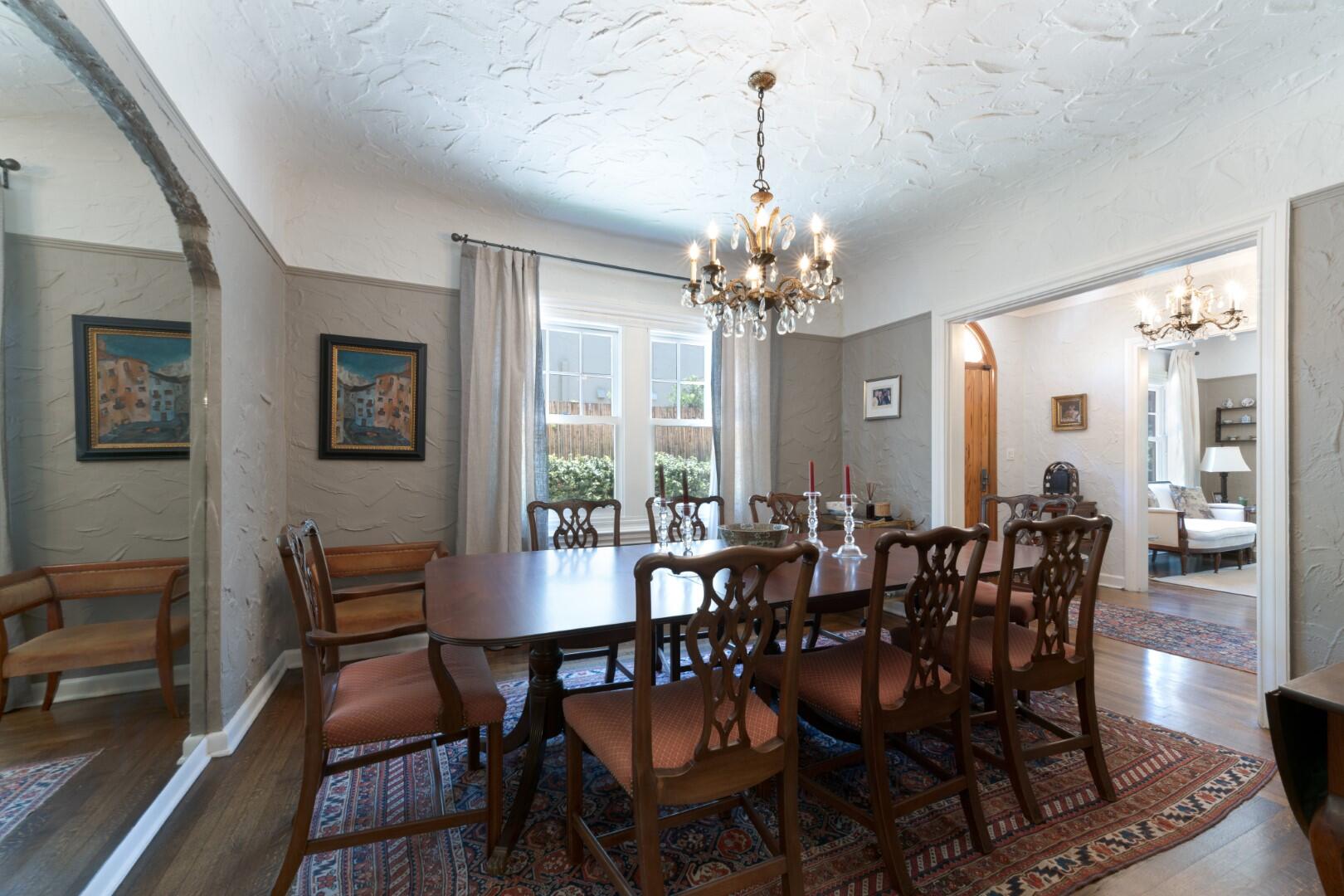 EL CID IN - Residential