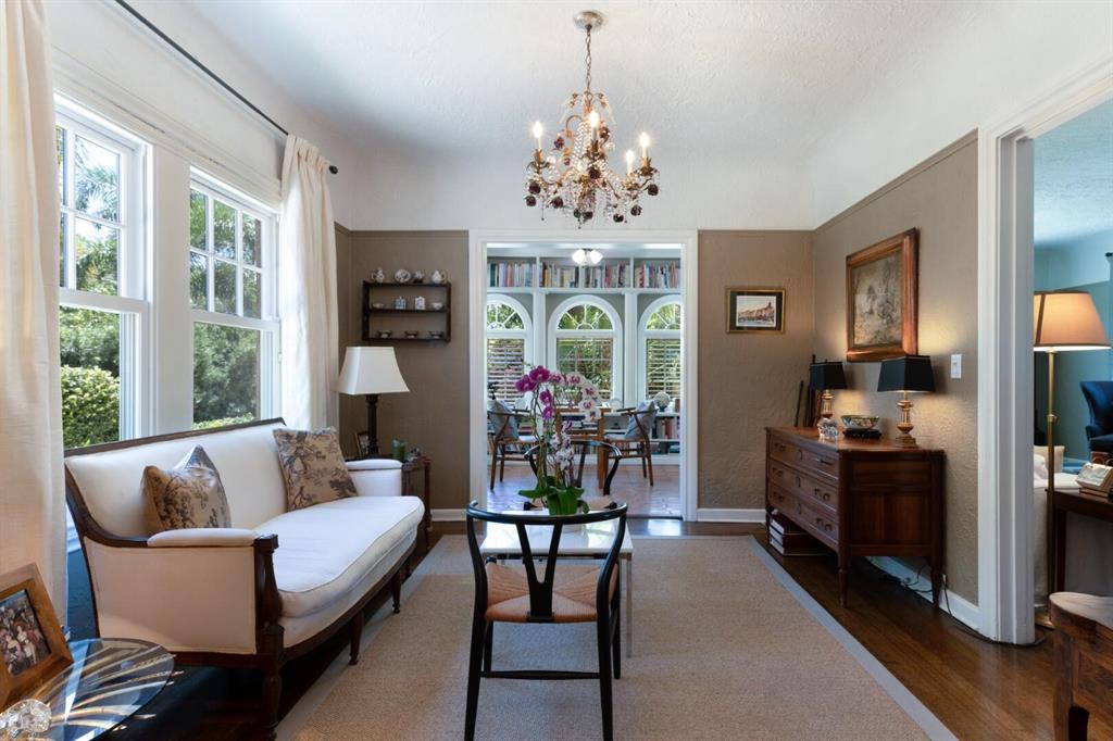 EL CID IN - Residential