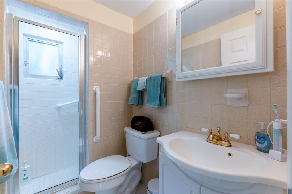 EL CID IN - Residential