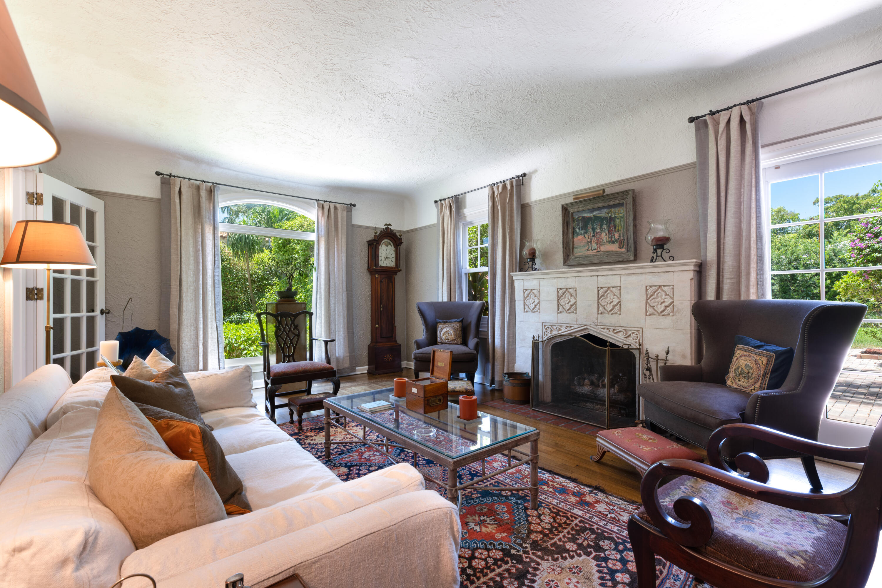 EL CID IN - Residential