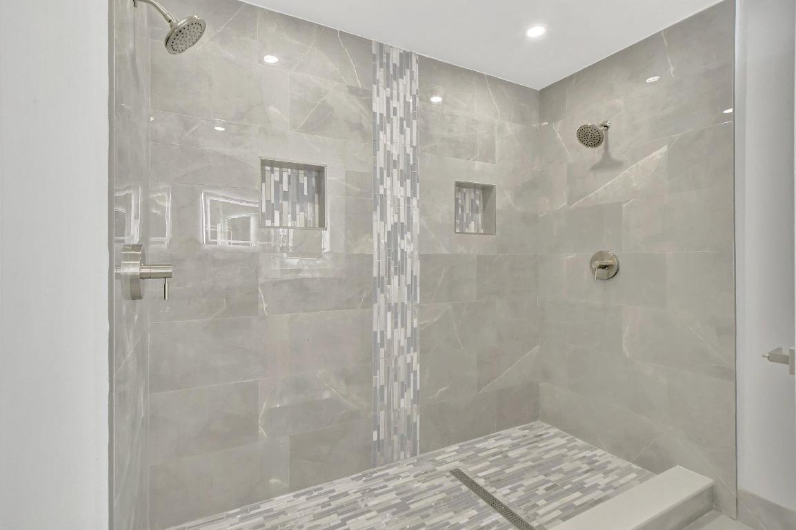CARRARA VILLAGE CONDO - Residential