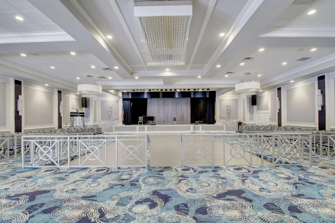 CARRARA VILLAGE CONDO - Residential