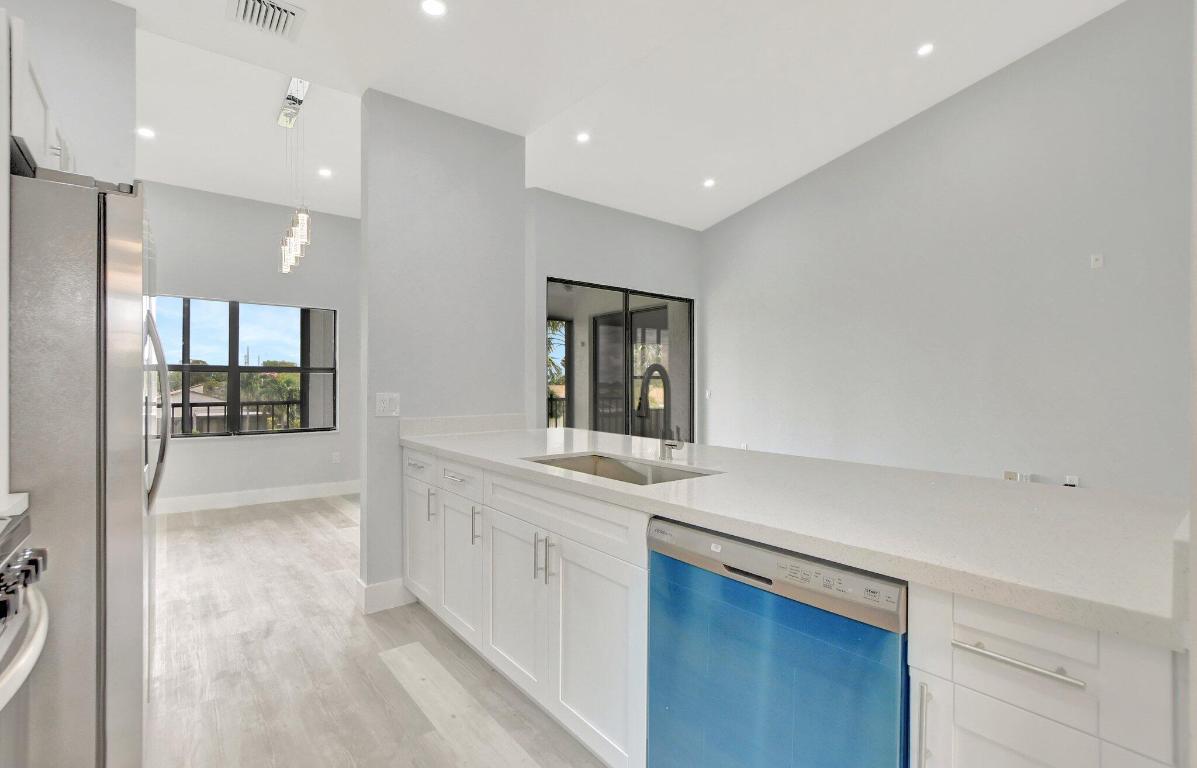 CARRARA VILLAGE CONDO - Residential