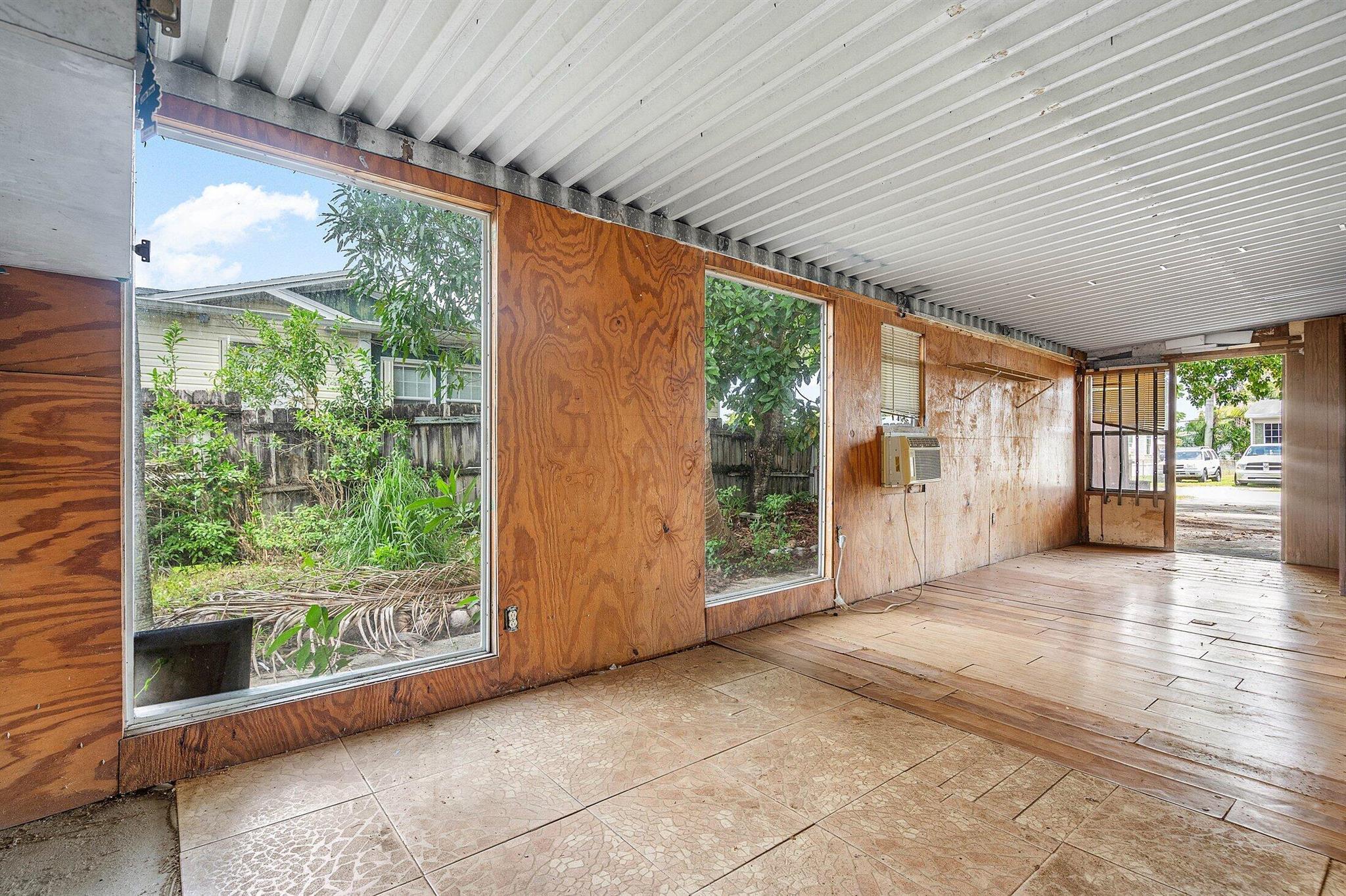 13480 SW 6th Court