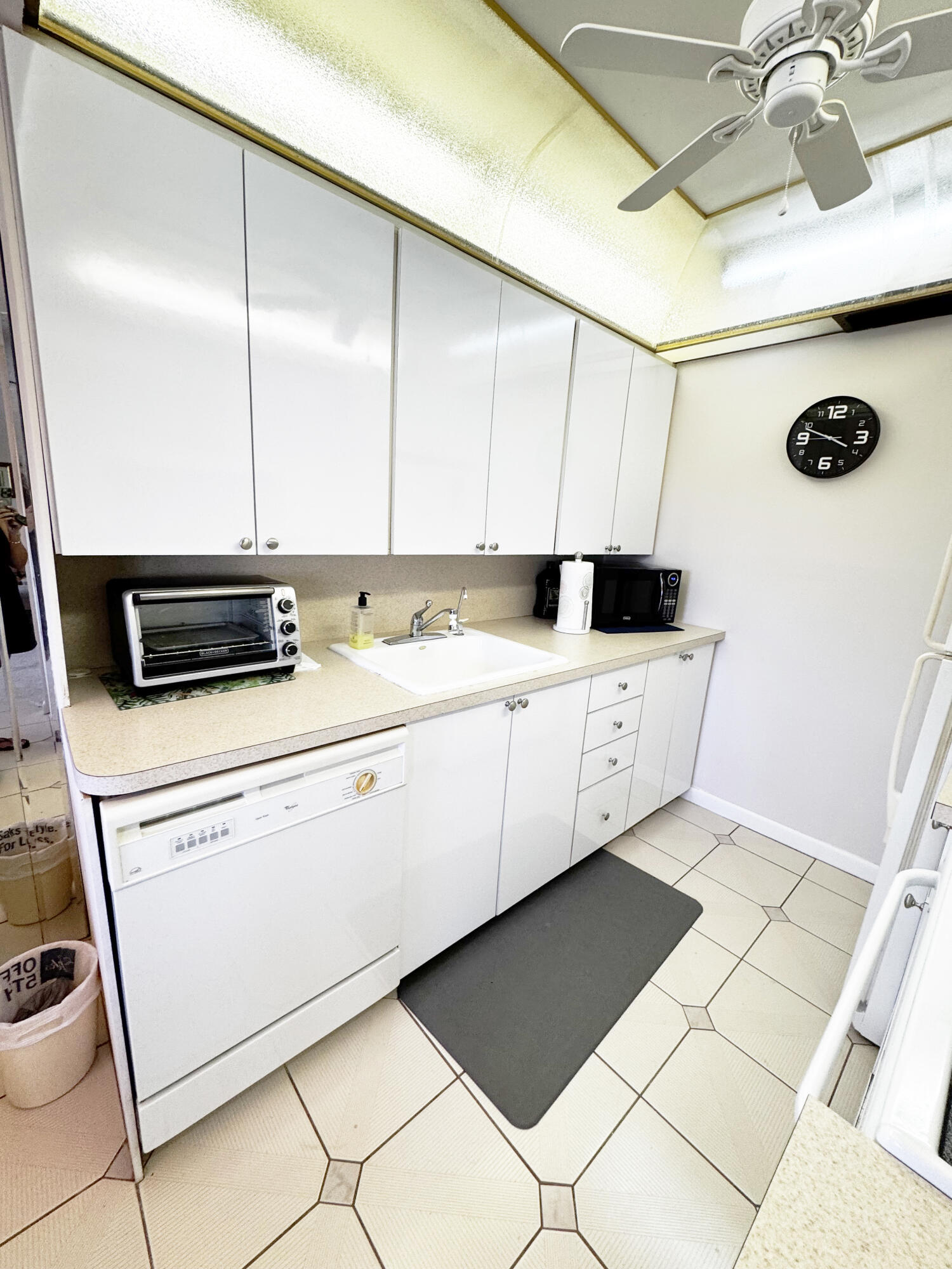 NEWPORT S CONDO - Residential