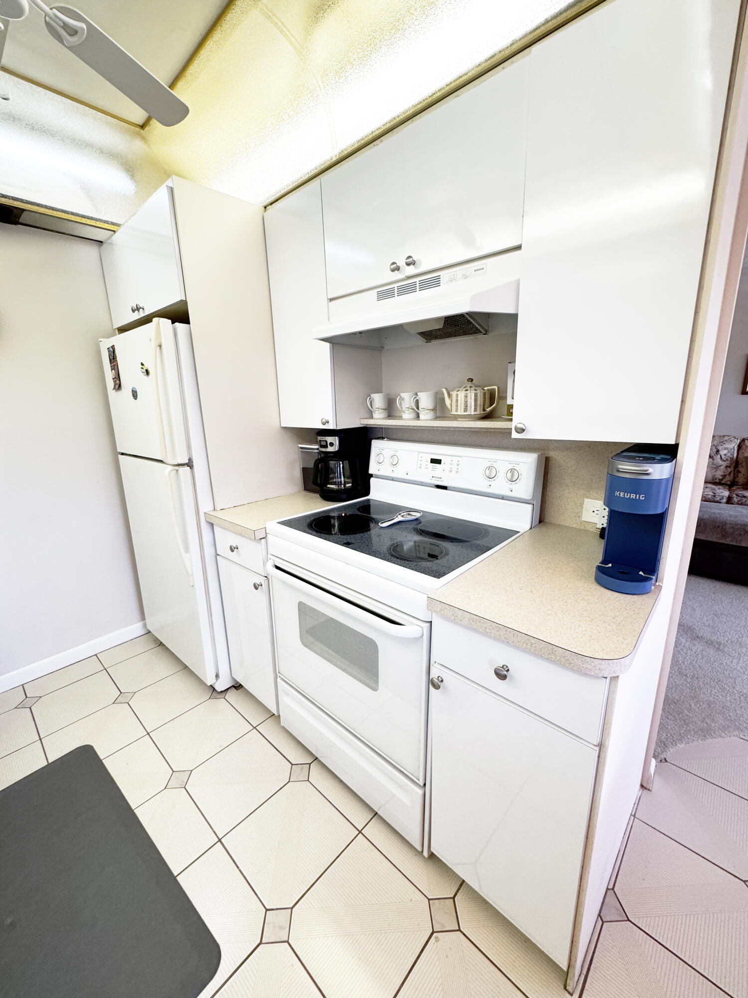 NEWPORT S CONDO - Residential