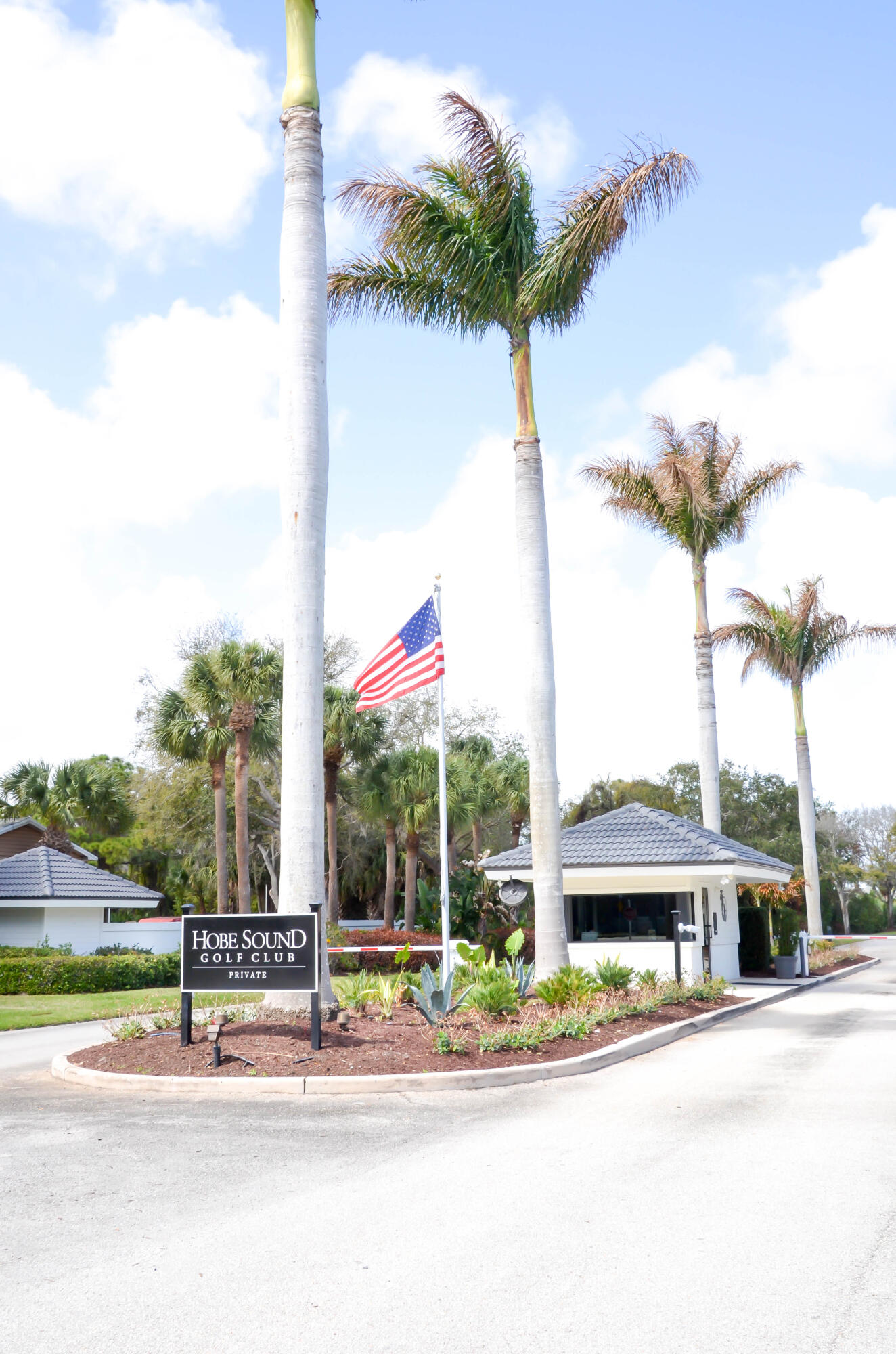 11707 SE Plandome Drive